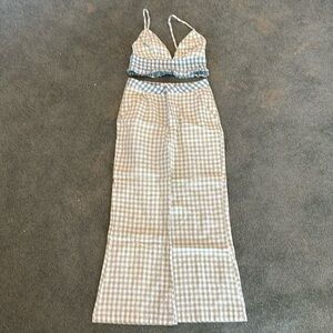 Urban Outfitters set